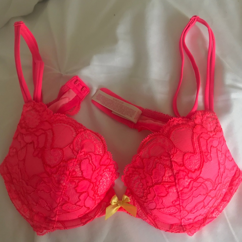 VS Very Sexy Push-up Bra Hot Pink 32B